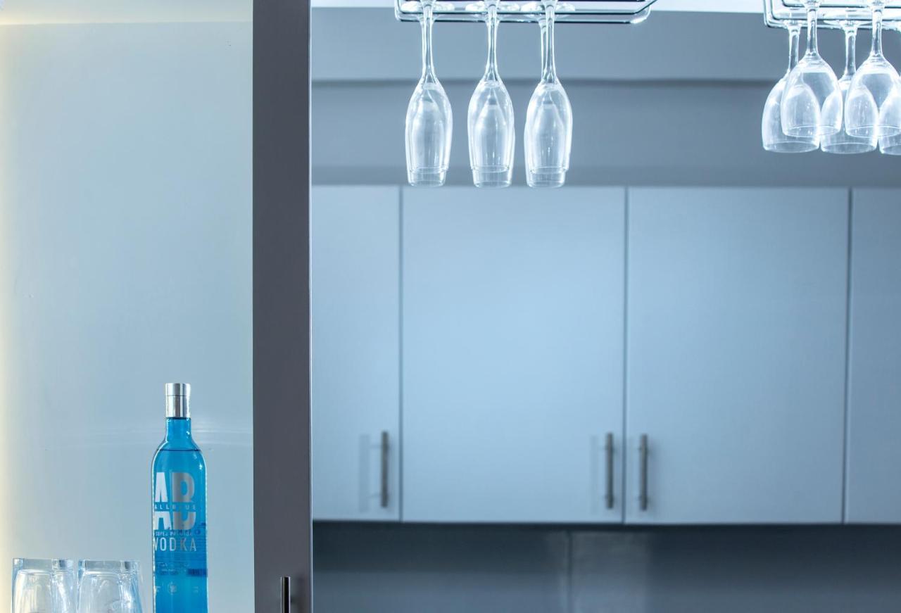 The Breeze Luxury Apartment نوفارا إيلِيا المظهر الخارجي الصورة